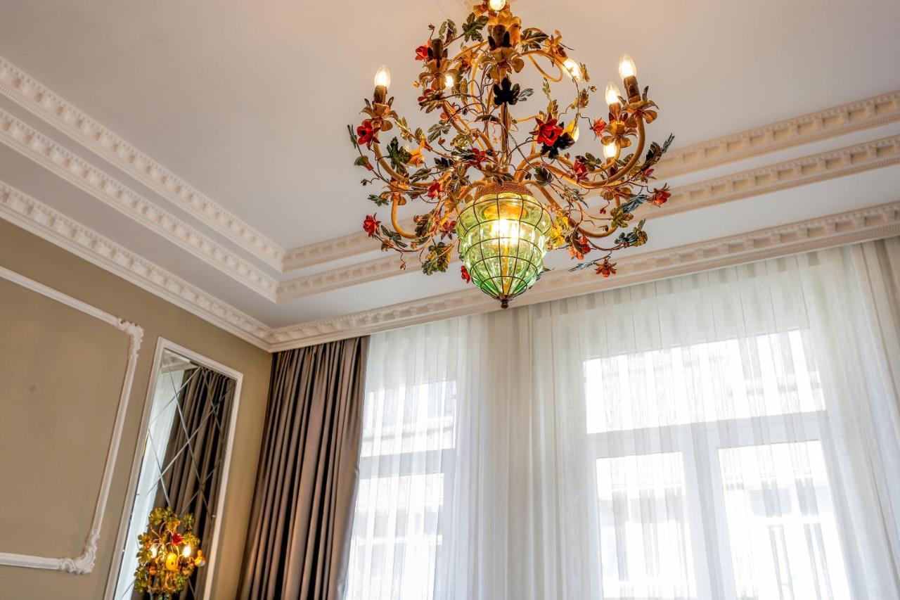 Arach Hotel Harbiye Истанбул Екстериор снимка
