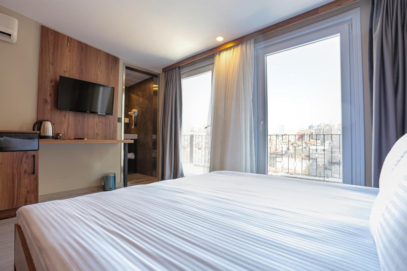 Arach Hotel Harbiye Истанбул Екстериор снимка