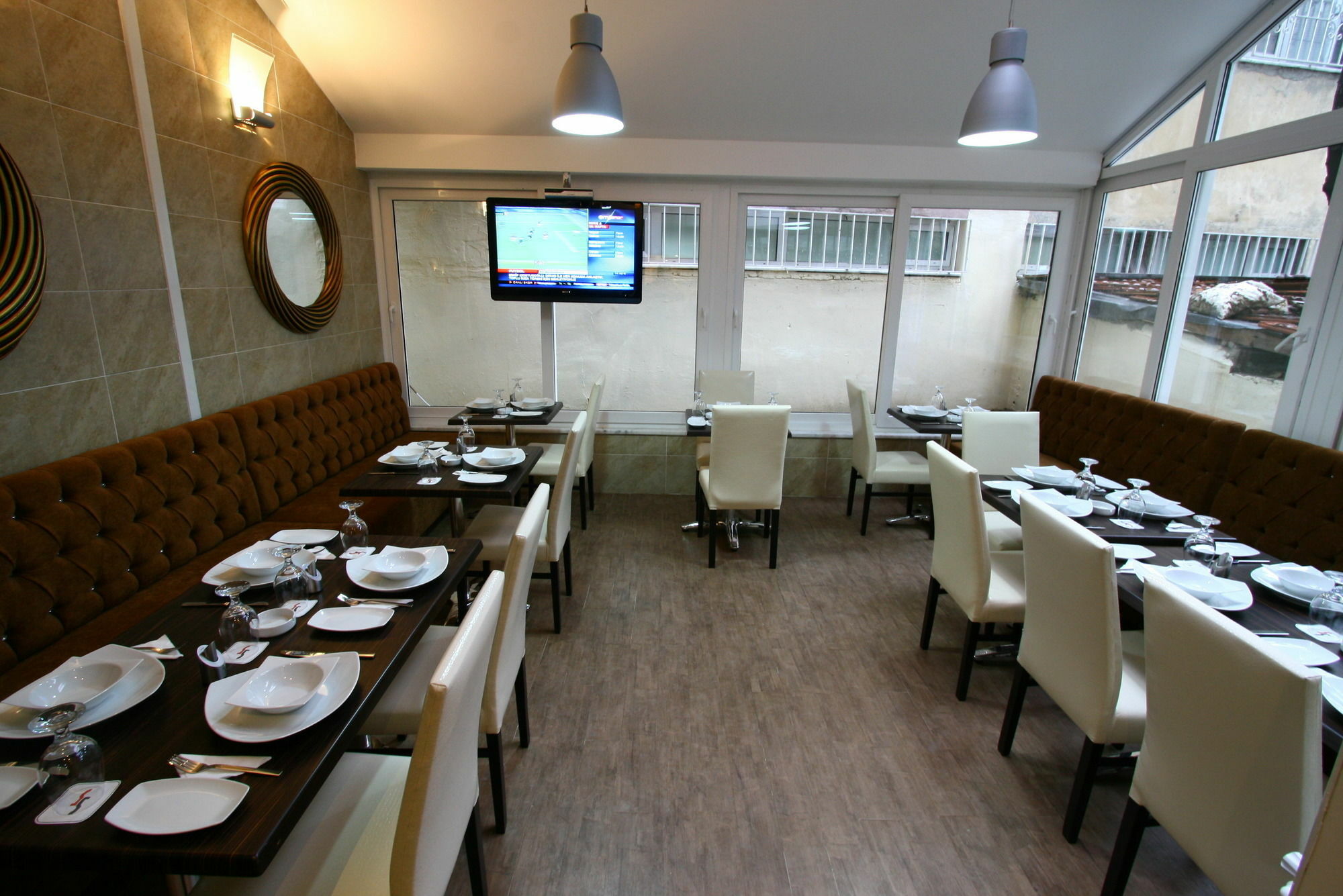 Arach Hotel Harbiye Истанбул Екстериор снимка